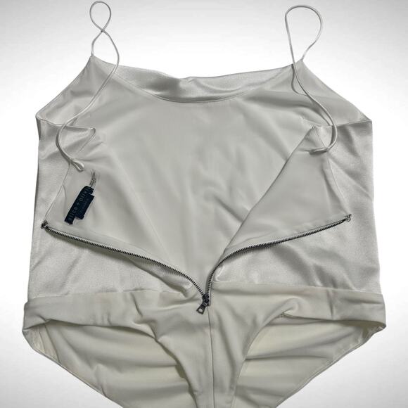 Alice + Olivia Size XL Classic Harmon Cami Strap Bodysuit White Satin Minimalist - Picture 8 of 11